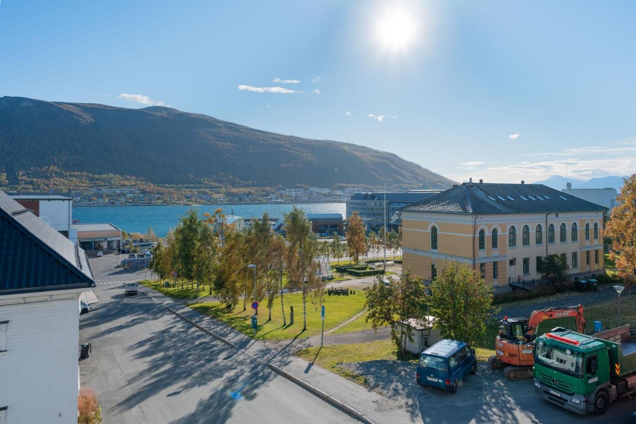 Enter Tromso - Exclusive 4 Bedroom Villa Esterno foto