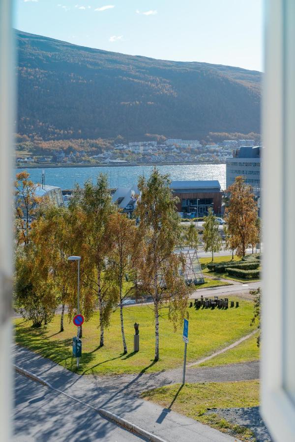 Enter Tromso - Exclusive 4 Bedroom Villa Esterno foto