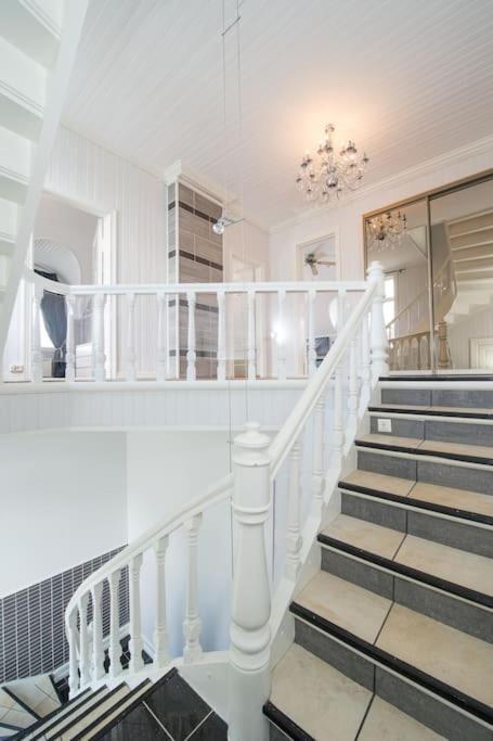 Enter Tromso - Exclusive 4 Bedroom Villa Esterno foto